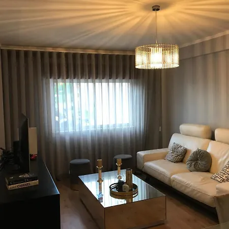Beautiful And Cozy In Lisbon Apartment *